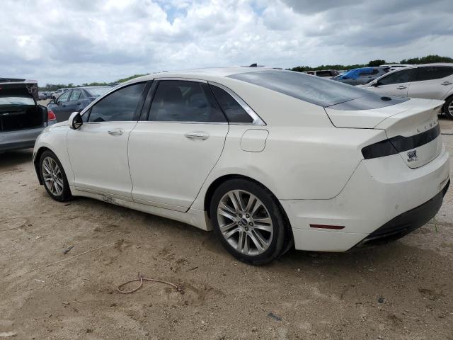 3LN6L2G98DR823245 - 2013 LINCOLN MKZ CREAM photo 2