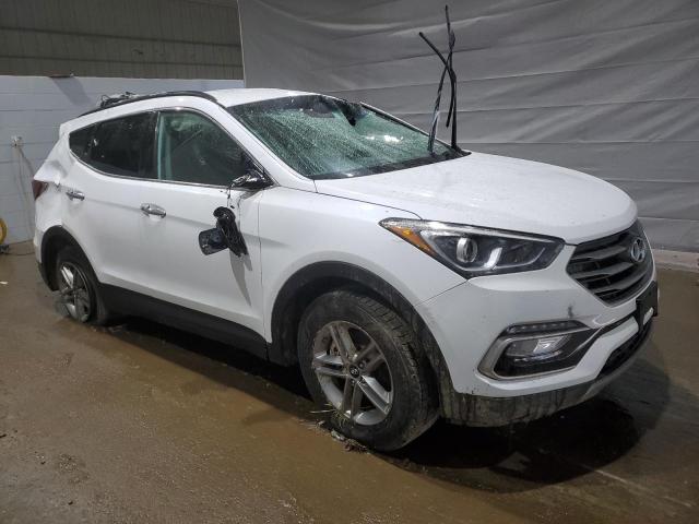 5NMZUDLB7JH069558 - 2018 HYUNDAI SANTA FE S 白色 照片 4