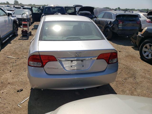 19XFA16569E048008 - 2009 HONDA CIVIC LX SILVER photo 6