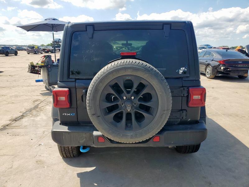 1C4JJXP63NW177974 - 2022 JEEP WRANGLER U SAHARA 4XE BLACK photo 6