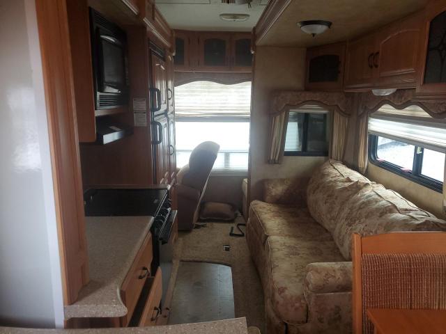 4YDF3072394700266 - 2009 KEYSTONE MONTANA TWO TONE photo 6