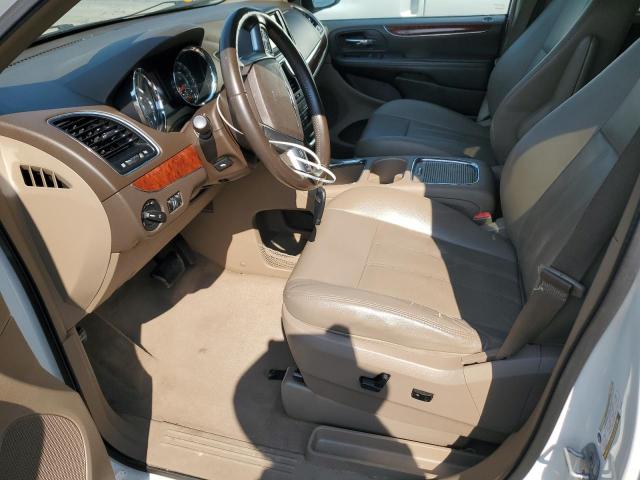 2C4RC1CG4CR124666 - 2012 CHRYSLER TOWN & COU TOURING L WHITE photo 7