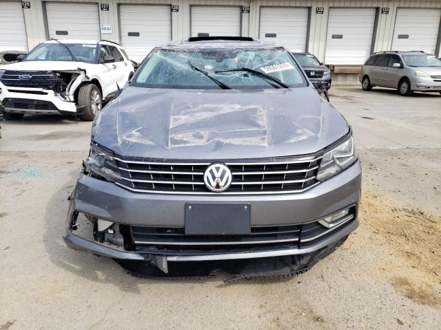 1VWBT7A39GC061628 - 2016 VOLKSWAGEN PASSAT SE GRAY photo 5