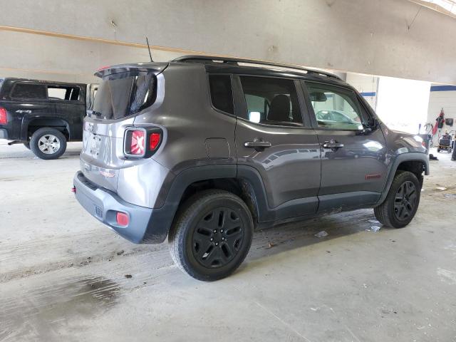 ZACCJBCBXJPH91734 - 2018 JEEP RENEGADE TRAILHAWK BLACK photo 3