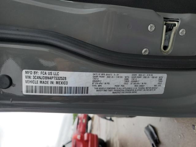 3C4NJDBN4PT532528 - 2023 JEEP COMPASS LATITUDE فحمي صورة 13