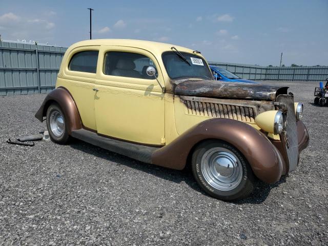 5W3806 - 1935 FORD TUDOR YELLOW photo 4