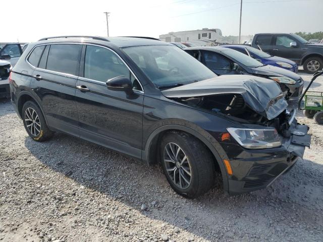 3VV3B7AX5KM028289 - 2019 VOLKSWAGEN TIGUAN SE 黑色 照片 4