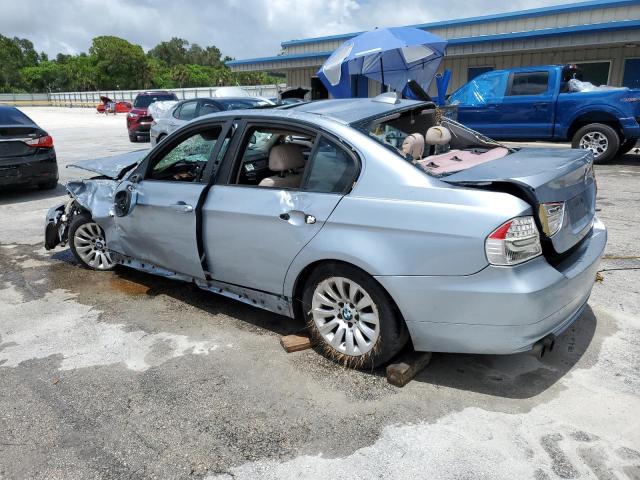 WBAPH77559NM28158 - 2009 BMW 328I I BLUE photo 2