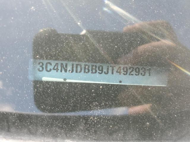 3C4NJDBB9JT492931 - 2018 JEEP COMPASS LATITUDE Gris photo 12