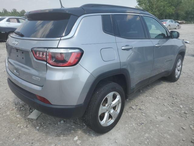 3C4NJDBB9JT492931 - 2018 JEEP COMPASS LATITUDE Gris photo 3