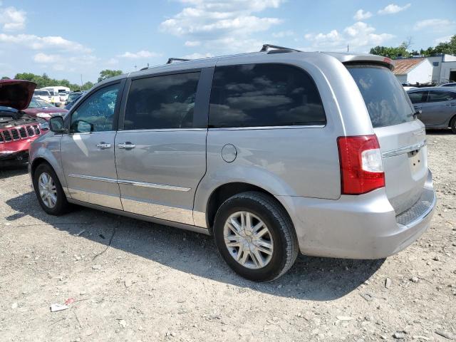 2C4RC1GG9ER240359 - 2014 CHRYSLER TOWN & COU LIMITED SILVER photo 2