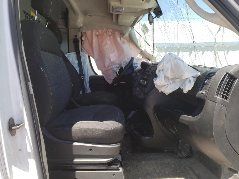 3C6TRVDG1JE111941 - 2018 RAM PROMASTER 2500 HIGH WHITE photo 5