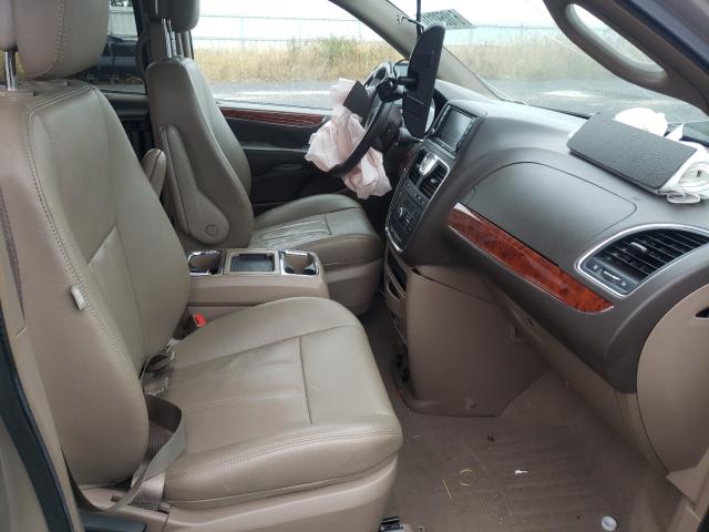2C4RC1BG4ER467403 - 2014 CHRYSLER TOWN & COU TOURING 棕色 照片 5