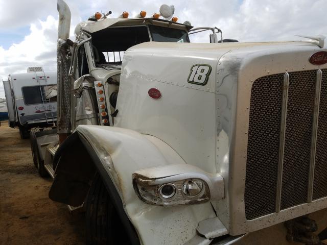 1XPXD49X1KD266261 - 2019 PETERBILT 389 WHITE photo 10