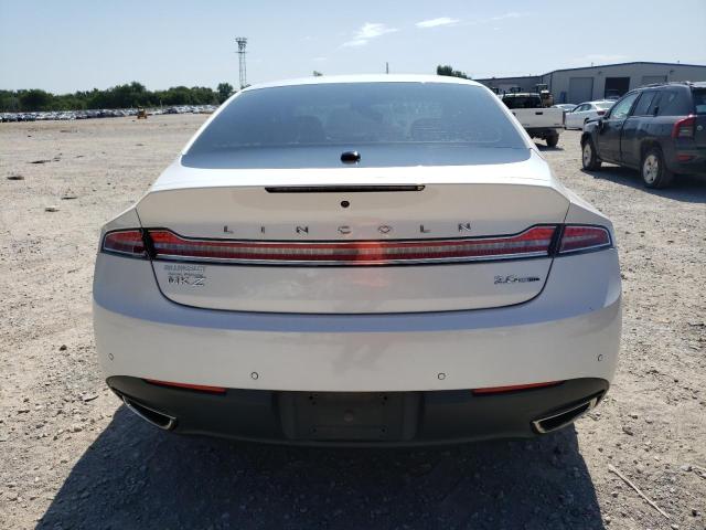 3LN6L2G95GR617580 - 2016 LINCOLN MKZ WHITE photo 6