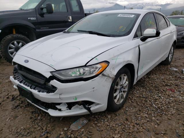 3FA6P0G70HR163662 - 2017 FORD FUSION S WHITE photo 2