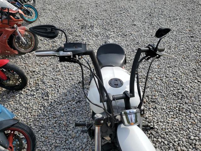 5VPWB36N0C3001405 - 2012 VICTORY MOTORCYCLES HIGH-BALL Weiß Foto 5