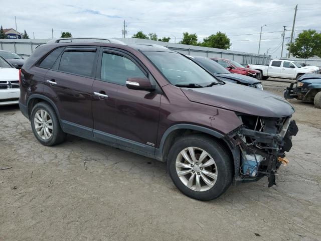 5XYKUDA23BG155496 - 2011 KIA SORENTO EX MAROON photo 4