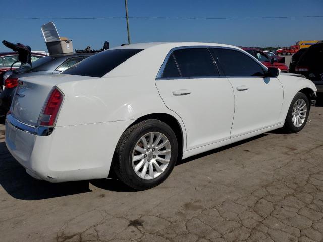 2C3CCAAG2DH574708 - 2013 CHRYSLER 300 WHITE photo 3