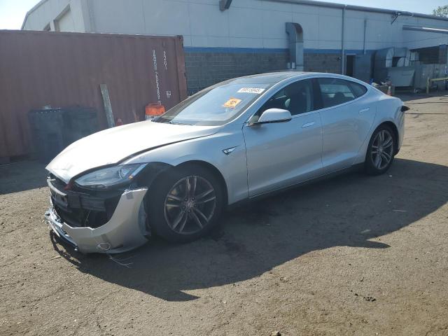 2013 TESLA MODEL S, null