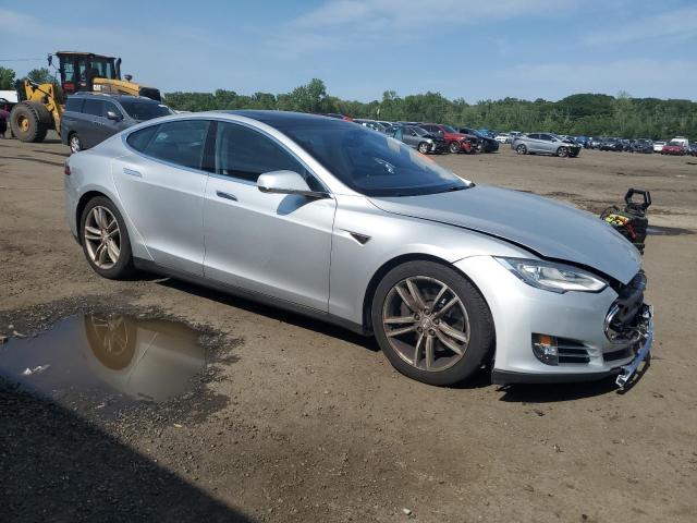 5YJSA1CG9DFP06427 - 2013 TESLA MODEL S SILVER photo 4