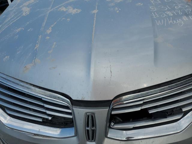 2LMPJ8LPXHBL54086 - 2017 LINCOLN MKX RESERVE 银色 照片 12