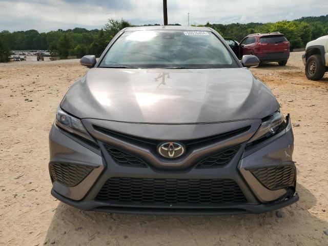 4T1G11AK4RU245497 - 2024 TOYOTA CAMRY SE NIGHT SHADE GRAY photo 5