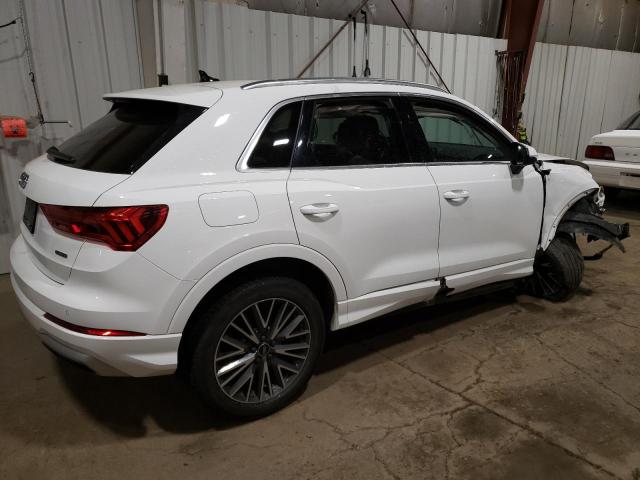 WA1AUCF30N1017985 - 2022 AUDI Q3 PREMIUM 40 WHITE photo 3