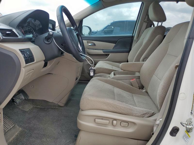 5FNRL5H4XFB092067 - 2015 HONDA ODYSSEY EX WHITE photo 7