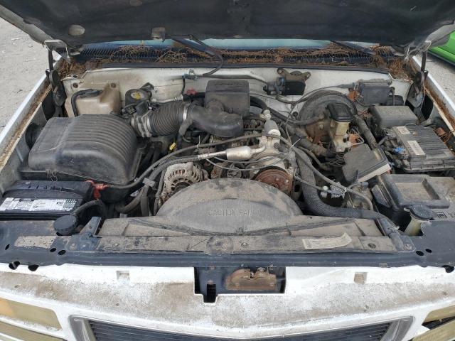 1GTGK23R4YF482964 - 2000 GMC SIERRA K2500 WHITE photo 11