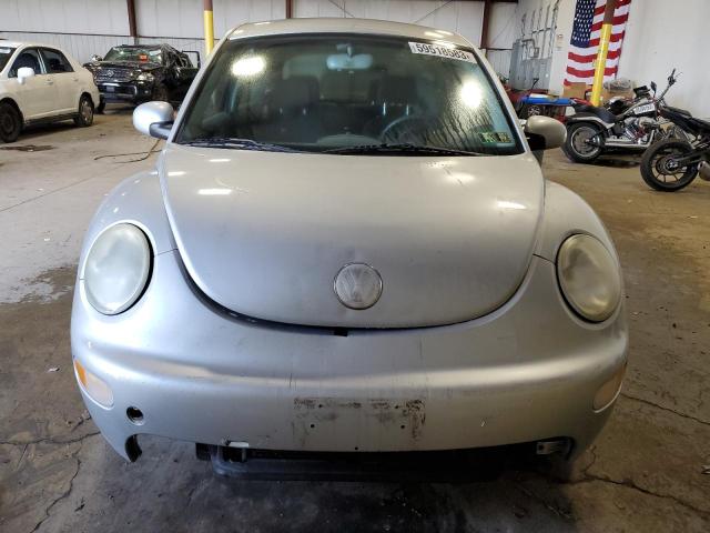 3VWBK31CX5M409234 - 2005 VOLKSWAGEN NEW BEETLE GL 银色 照片 5