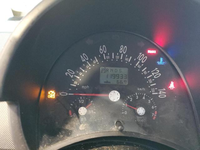 3VWBK31CX5M409234 - 2005 VOLKSWAGEN NEW BEETLE GL 银色 照片 9