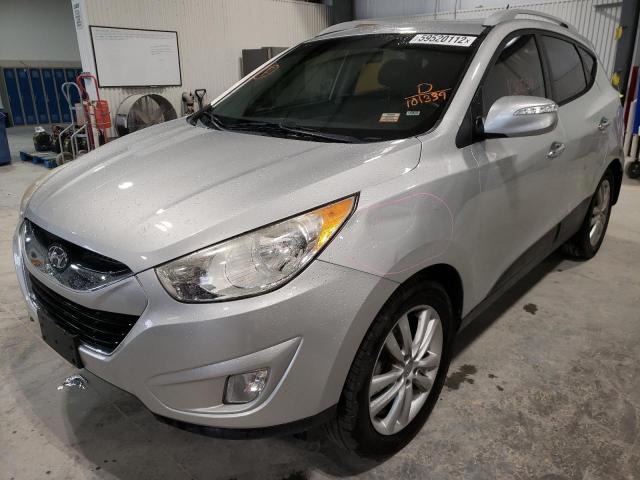 KM8JU3AC4AU101339 - 2010 HYUNDAI TUCSON GLS SILVER photo 2