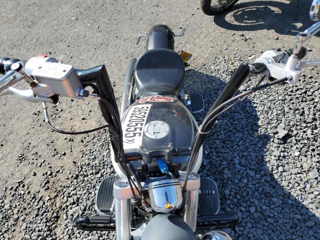 5VPCD26D073003983 - 2007 VICTORY MOTORCYCLES KINGPIN შავი ფოტო 5