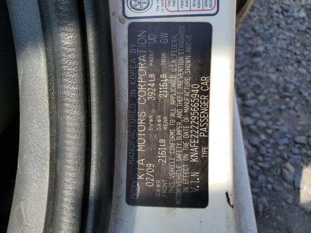 KNAFE222295665940 - 2009 KIA SPECTRA EX WHITE photo 12