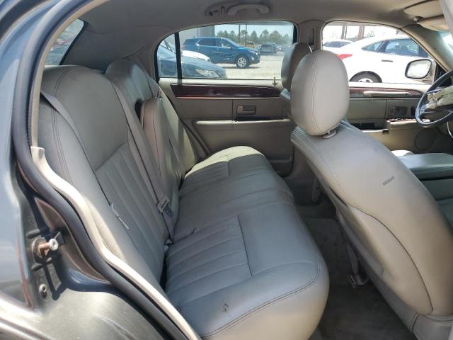 1LNHM81W63Y673109 - 2003 LINCOLN TOWN CAR EXECUTIVE GRAY photo 10