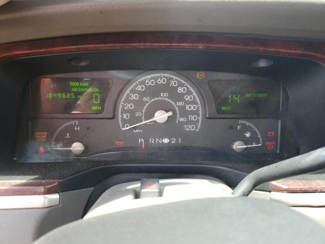 1LNHM81W63Y673109 - 2003 LINCOLN TOWN CAR EXECUTIVE GRAY photo 9