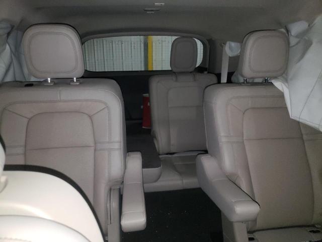 5LM5J7XC7PGL01287 - 2023 LINCOLN AVIATOR RESERVE WHITE photo 10