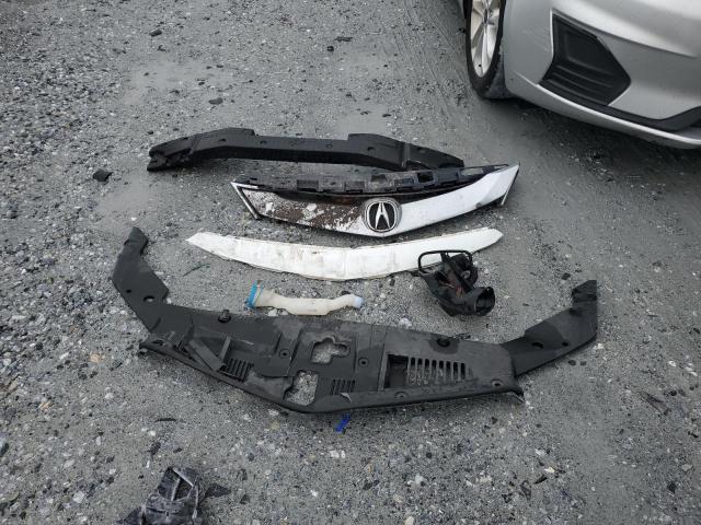 19UDE2F35JA002372 - 2018 ACURA ILX BASE WATCH PLUS WHITE photo 12