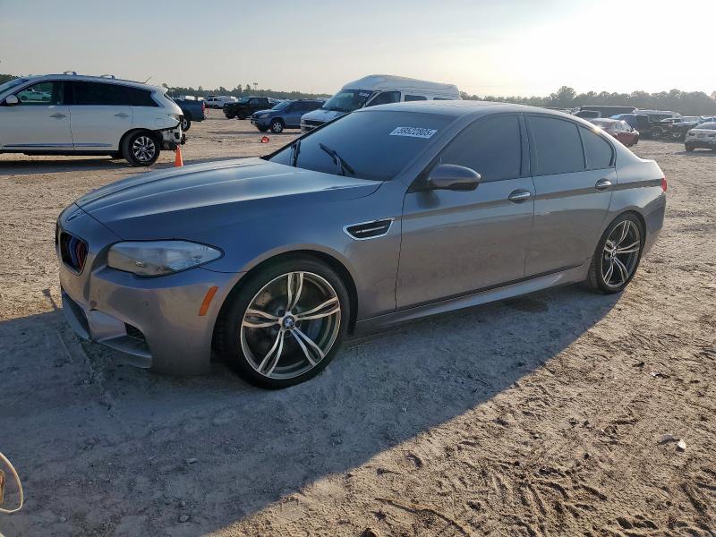 2013 BMW M5, null