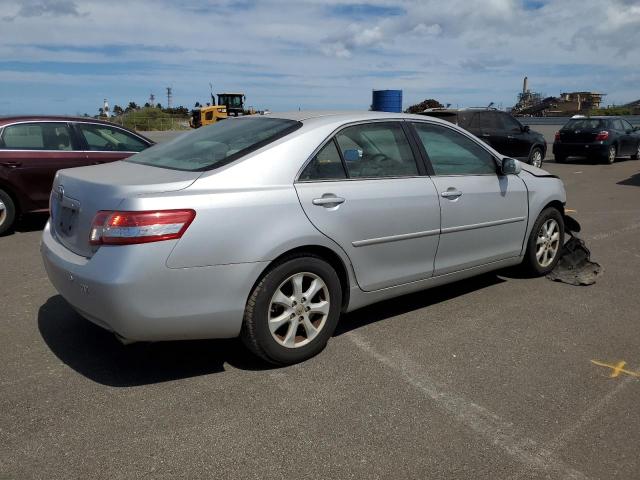 4T1BK3EK5AU107503 - 2010 TOYOTA CAMRY SE SILVER photo 3