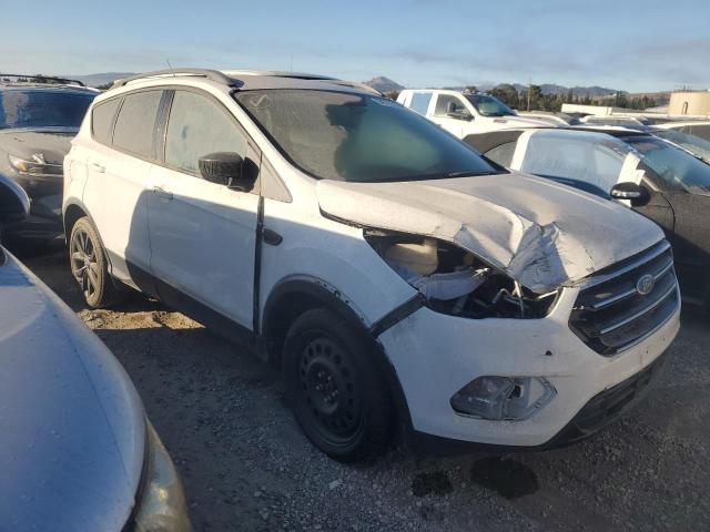 1FMCU0GD1KUB07091 - 2019 FORD ESCAPE SE 白色 照片 4