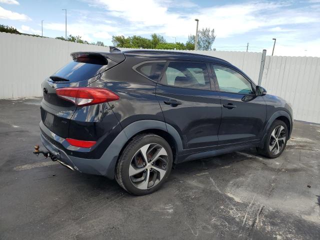 KM8J3CA22JU683449 - 2018 HYUNDAI TUCSON VALUE BLACK photo 3