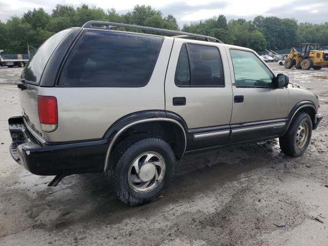 1GNDT13WXY2325065 - 2000 CHEVROLET BLAZER BEIGE photo 3