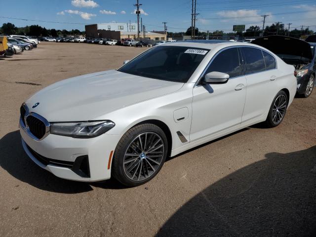 WBA33AG09PCM70243 - 2023 BMW 530XE WHITE photo 1