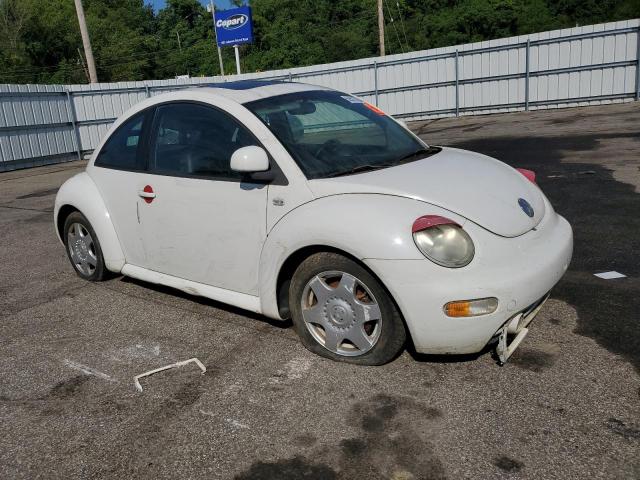 3VWDD21CXYM431641 - 2000 VOLKSWAGEN NEW BEETLE GLX WHITE photo 4