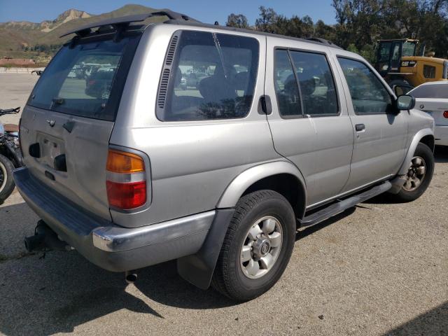 JN8AR05SXXW325349 - 1999 NISSAN PATHFINDER XE SILVER photo 3