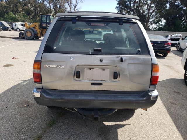 JN8AR05SXXW325349 - 1999 NISSAN PATHFINDER XE SILVER photo 6