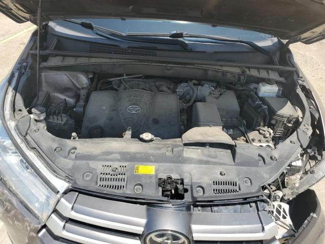 5TDJZRFH7KS595649 - 2019 TOYOTA HIGHLANDER SE GRAY photo 12