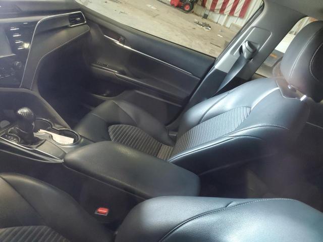 4T1B11HK1JU114225 - 2018 TOYOTA CAMRY L 棕色 照片 8